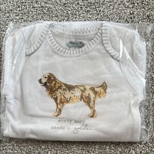 Mud Pie bib and Onesie with adorable Golden Retriever Design
